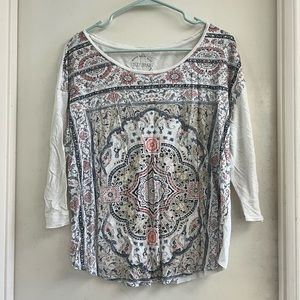 Lucky Brand microfiber, cotton blend three-quarter sleeve T-shirt. Size L